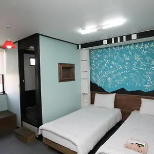 Airport Mira Guest house