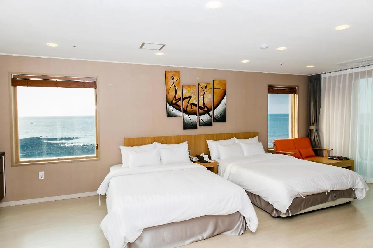 Rich Hotel Jeju