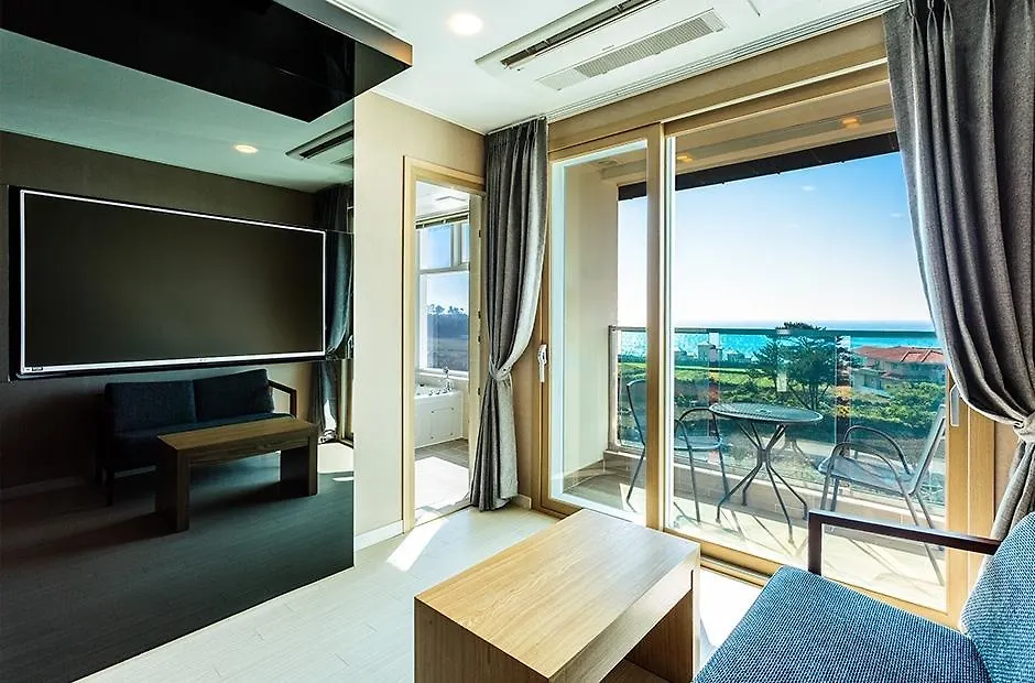 Rich Hotel Jeju