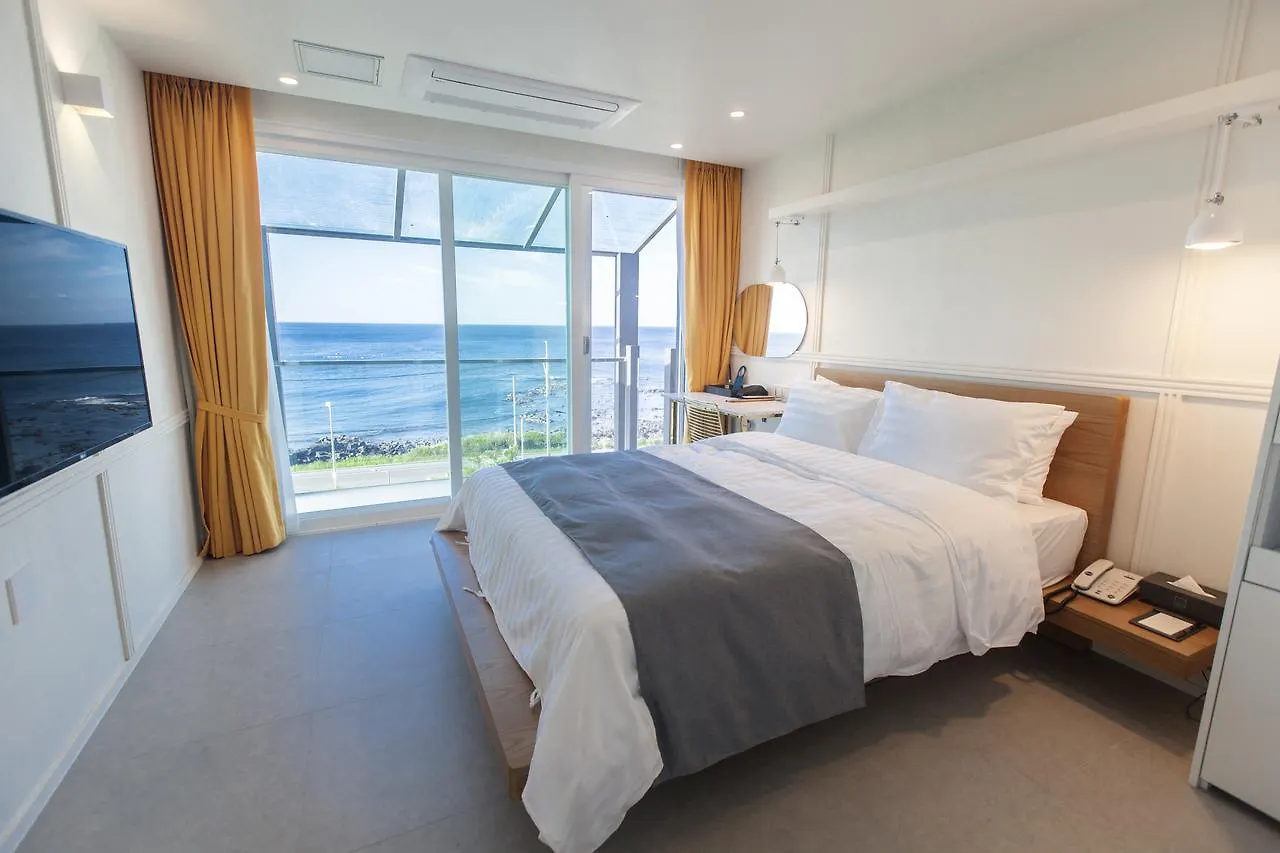 Rich Hotel Jeju